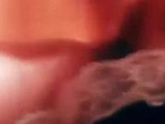 哇塞!觀眾要求美女主播勾引房東幫她自慰!然後再讓她給大肚腩房東吹屌!!