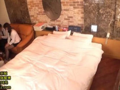 SDMU-703 コンドームなしでエッチな状況になったらどうなるのかをモニタリング 「女性をイカセたことが無いんです…」と憧れの女上司に相談！上司の言うがままスパンキング・首締め・生ハメと実践したら、部下のチ○ポを何度も求め生中出し11発！