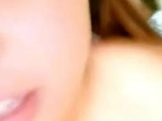 [JAV101精選直播!]觀眾問套子戴了沒? :沒有，沒買到。 二十幾不到就玩那麼兇