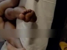 生病感冒的媳妇在单男身上抖得电臀一样