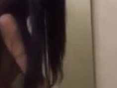 身材功夫都很棒，還把身份證都公怖了