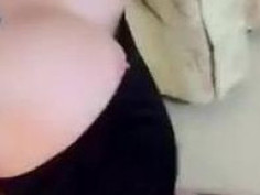 骚妹子就是要分享出来给大家看着来撸