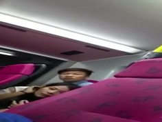 狗男女在巴士上尋寶