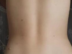 재업. 뒷치기로 자궁오르가즘되는 아내. 경련이 일어나면 몸을 웅크리는 버릇. 내 검지손가락에 묻어있는 아내 애액은 보너스ㅋ