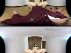 [VR全景] 看錶情就知道原美織非常投入