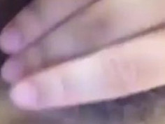 침 묻혀서 자위하기