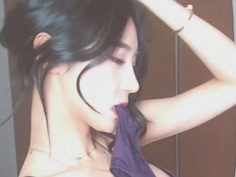 [Korea] 韩國美女主播性感尤物 那舌頭令我欲罷不能