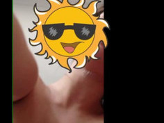 骚货老婆说：给别人操就给别人操。你们有机会哦，前提是给你的老婆我操！