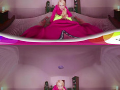 STEPSISTER LOVES SUCKING MY DICK