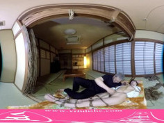 把美眉綁起來 隨心所欲地玩弄她