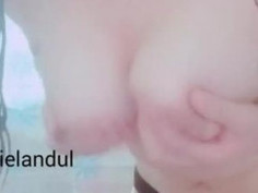 젖탱이 흔들흔들♡