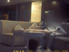 [JAV101本日招牌!]高冷藍髮模特女神蕾絲內褲已濕透，經過時間等待終於成為囊中物!!