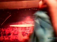 這已經快絕跡了吧？冒死偷拍隱藏在小巷深處的豔舞表演…從未見過的場面超刺激!!