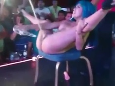 酒瓶插逼噴泉再現