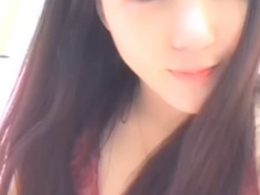 [啪啪啪研習所!]MT視訊饅頭妹自慰秀 也摳著自己的小饅頭穴 2