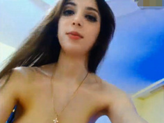 [歐美]巨乳白虎女內射自拍 還在鏡頭前擦拭流出來的..