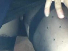 香港公屋後樓梯屌MK妹屌到佢潮吹 2