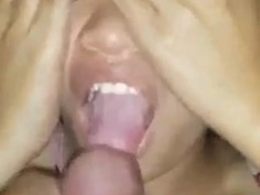 拍你吃精液的模樣 你還用手遮