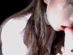 日本知名網站付費直播 偷偷在網咖做色色事情的學生妹