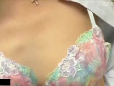 大學援交妹約網友廁所做愛,交易完就走,防止認出戴了口罩