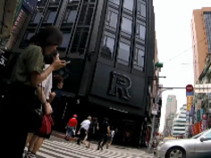 真‧偷拍神人!!假裝逛街尾隨 其實是想看氣質正妹裙下的美好風景!!3