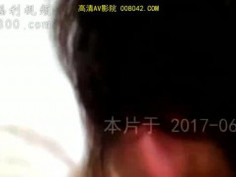 [video800精选] 露脸给单位的小少妇刮毛变白虎 八 .mp4