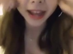 幫你夾、放進來！小模裸身私聊鹹濕話題騷問「射很多嗎」淫片外流：連女神都下海2