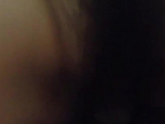 夫妻自拍露臉～少婦抓奶露出淫蕩表情（有影）