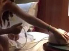 [飯店自拍]啪啪前先擠奶，母奶人妻努力擠！剩下就是我的啦（有影）