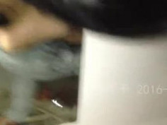 [自拍露臉]情侶找刺激，搭火車順便愛愛！女友身材很好唷（有影）