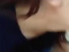 【自拍流出】跪求神人肉搜！超級正妹自拍，廁所自拍嫩穴，竟然使用偷拍神角度啊(好可愛阿)！！