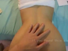 「吊嘎」大奶女友插到噴水，下班看她穿這樣！瞬間秒硬（有影）