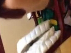 [自拍露臉]人妻相約打麻將，輸了脫一件～脫到全裸還要請吃飯！（有影）