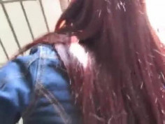 [野戰自拍]情侶登山～休息處沒人，慫恿女友來一發～害羞女友居然答應！越看越刺激（有影）