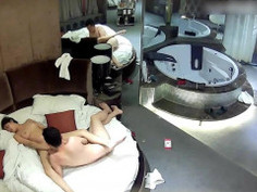 国产360水滴偷拍情趣酒店 14/14