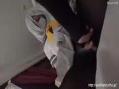 【素人、コスプレ】魅力的過ぎる肌が白い乳の黒パンストパンピー変装ファンと膣内射精