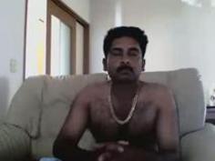 【無修正】素人女子大生が謎の外人に挿れられてる！！w馬乗りえろい