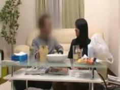 《四十路妻,NTR》これがS級人妻のエロさ･･･宅飲みからのなし崩し不倫セックスをご覧ください