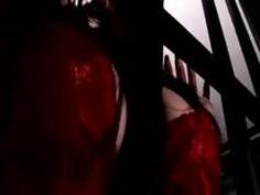 【明日花キララ】中出しを嫌がる涙目美少女をガッチリホールドし無理矢理に膣内射精する黒マッチョ