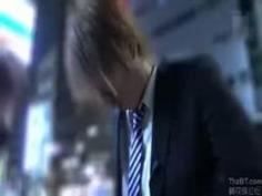 【素人ナンパ】弁護士の卵をハメ撮り！眼鏡の下のスケベ顔に大量顔射