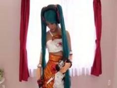 綾瀬はるか似のみづなれいと初音ミクコスでねっとりエッチｗｗｗ