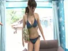 スレンダーなお姉さんの手ほどきに童貞たじたじ