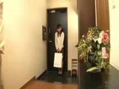 両親に代わって謝罪に来た娘に「�...