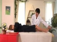 日焼け巨乳ギャルが逆エステで感じちゃたよぉ～