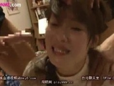 妻が不正行為をして、怒っている彼女はアマチュア20によって犯される