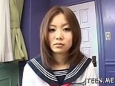 淫らな蜂蜜は、ハードディックに乗る