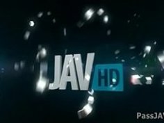 アジアの看護師、辻井美穂さんが完璧なフェラチオと嚥下ジッツをプレゼント