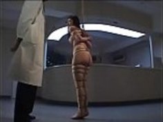 彼女が泣くまで、汚れたアジア系の女の子の水嶋アリミは縛られ、