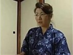 中年夫婦の性欲を爆発させる熟女妻の獣セックス