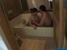 熱い奥さんに沿って隠されたカムポルノの光景石川百合